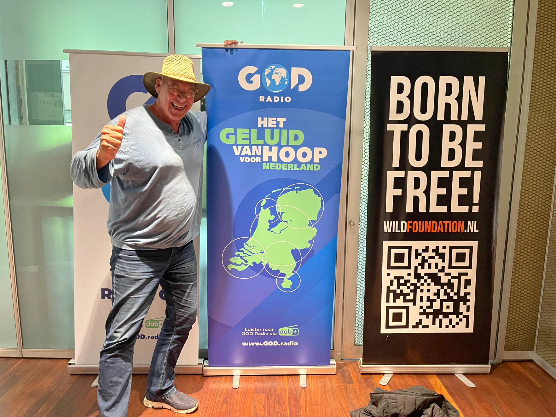 Banner ‘Het geluid van hoop voor Nederland’ van GOD Radio